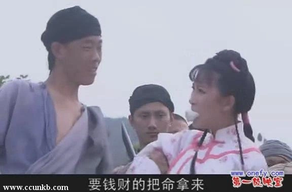 戴小医