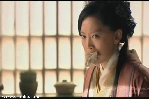 曹馨月