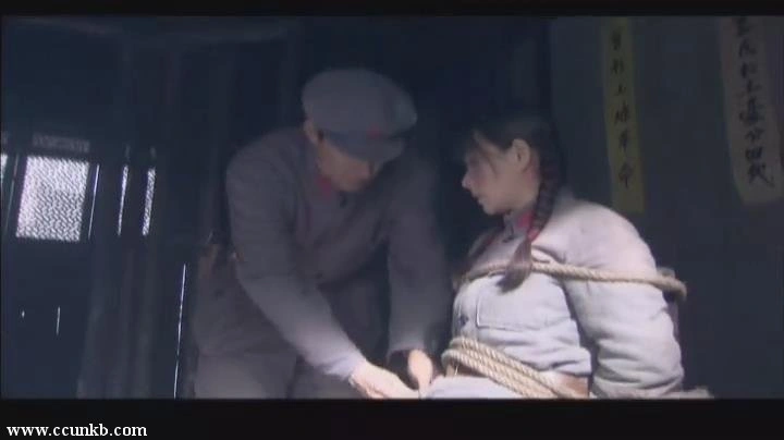 何琳