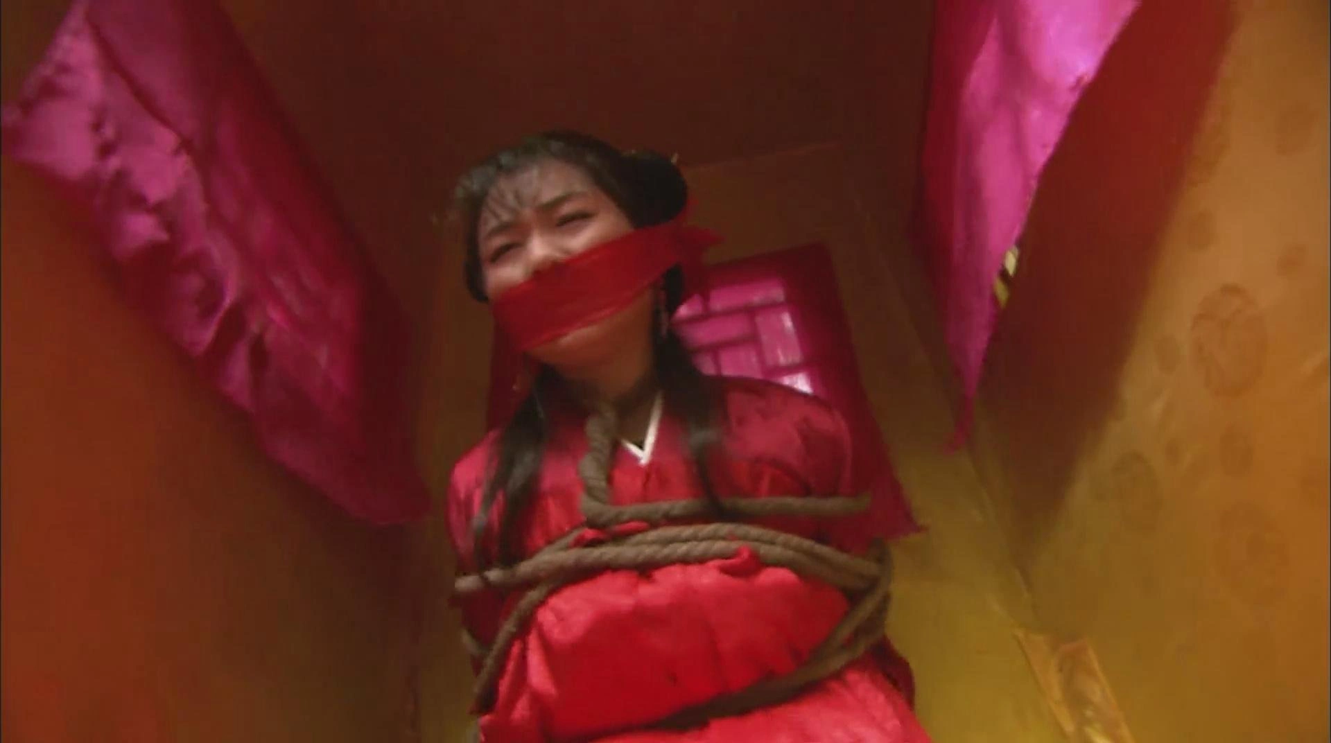 佚名