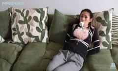 小颖子（张嘉仁）