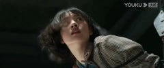 张艺上