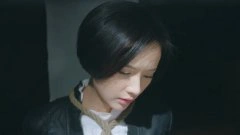 李依玲
