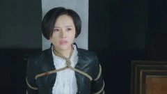 李依玲